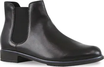 Munro Leighton Chelsea Boots